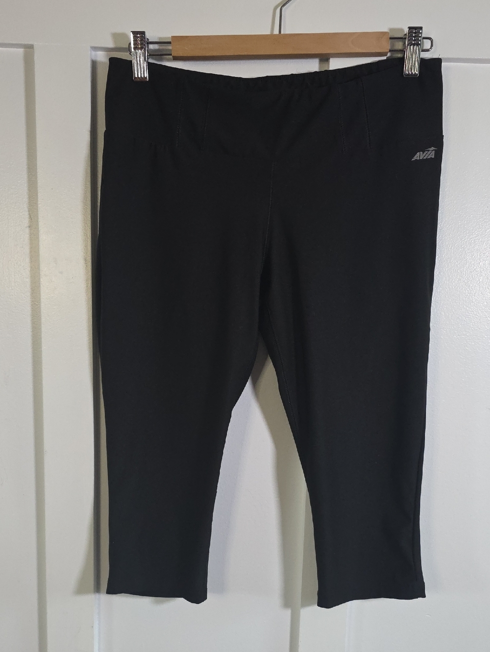 Avia Black Performance Crop Leggings - Athleasure/training-Size Medium